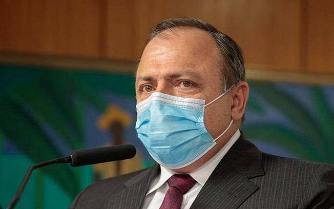 Governo Federal requisita entrega imediata de 6 milhões de doses da Coronovac